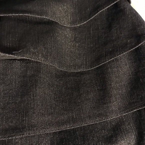 Larry Levine Stretch Petite Black Skirt Size 10P - Picture 4 of 4